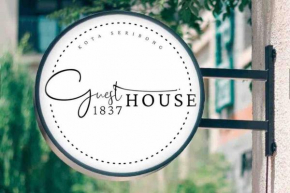 1837 Guest House @ Kota Bharu, WiFi Netflix